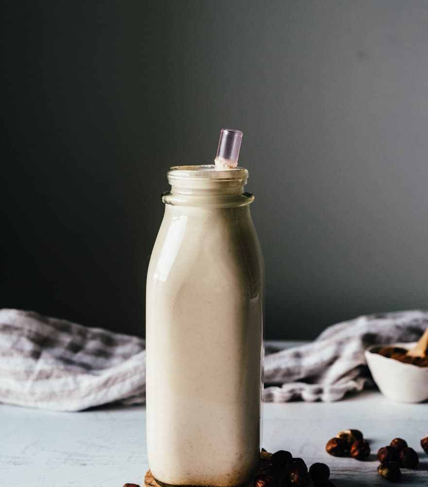 Toasted Hazelnut Milk with Cinnamon #vegan #paleo #recipe