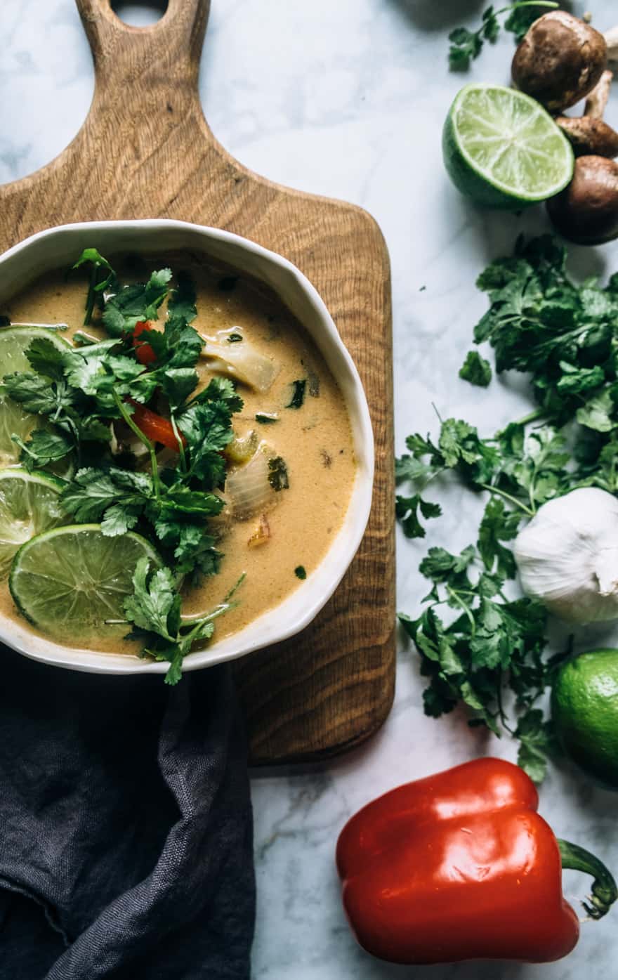 thai coconut cauliflower soup #vegan #paleo #whole30